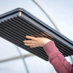 Microgreens Reservoir Tray -Garden Care Shop 06797 04 microgreensgrowingtray