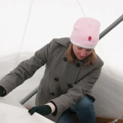 Johnny's Beanie – Pink -Garden Care Shop 07458 03 winterbeaniepink