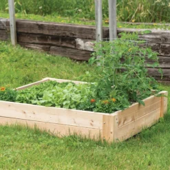 Cedar Raised Garden Bed – 4' X 4'