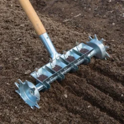 Four-Row Pinpoint Seeder