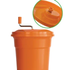Sealed Dynamic Salad Spinner